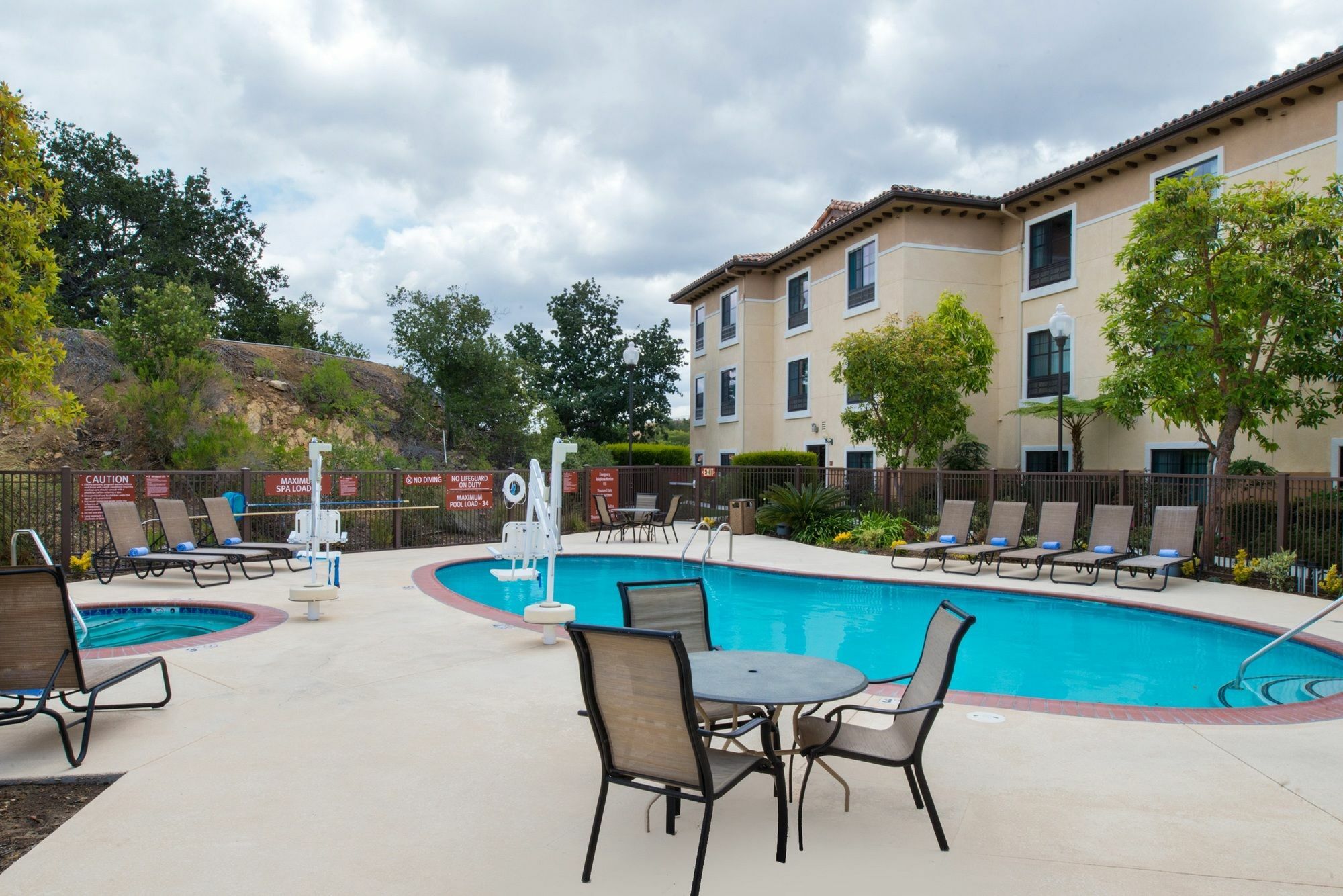 Towneplace Suites Thousand Oaks Ventura County Экстерьер фото